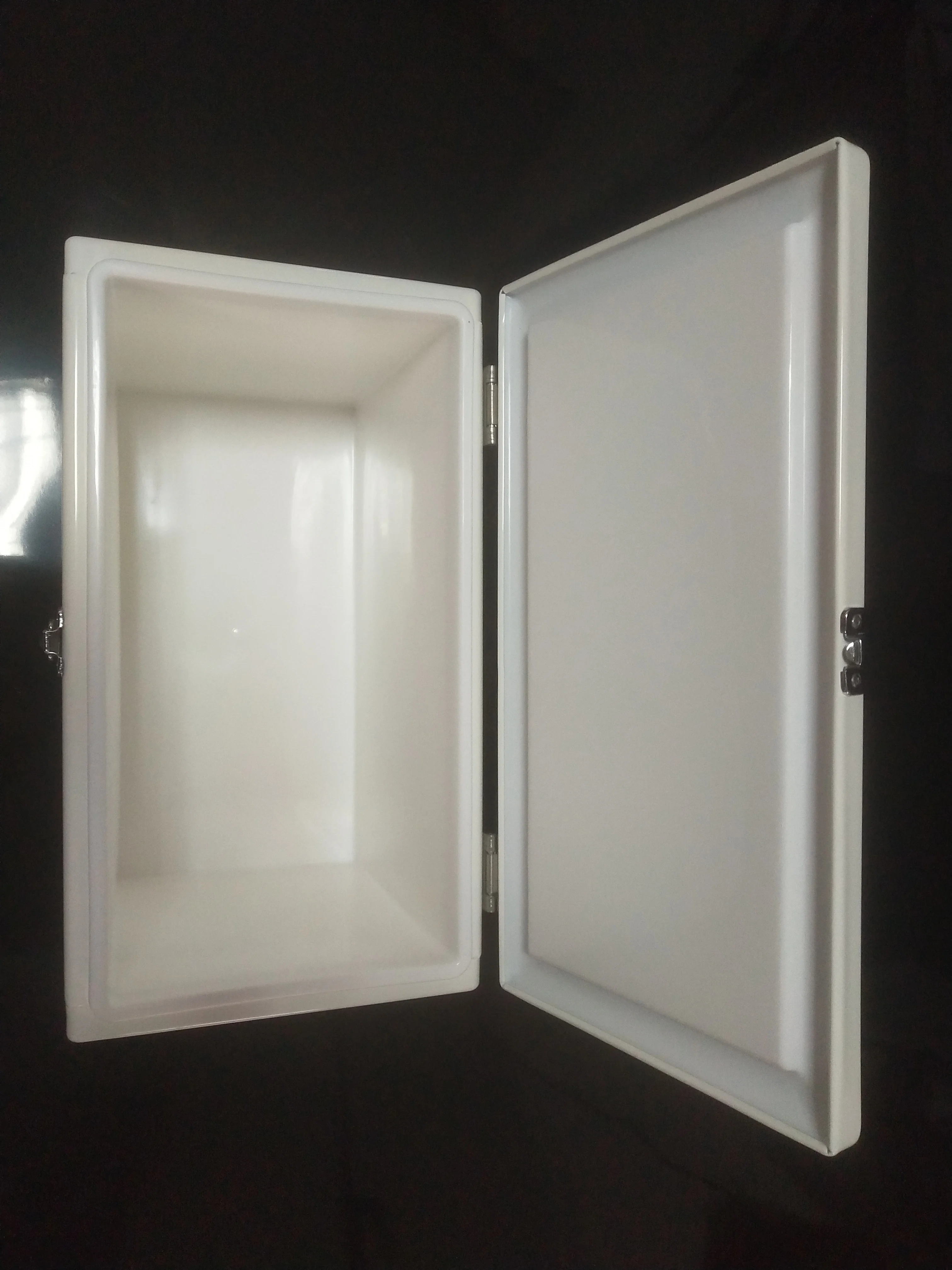 Wood Lid Cooler Box, Tools Box