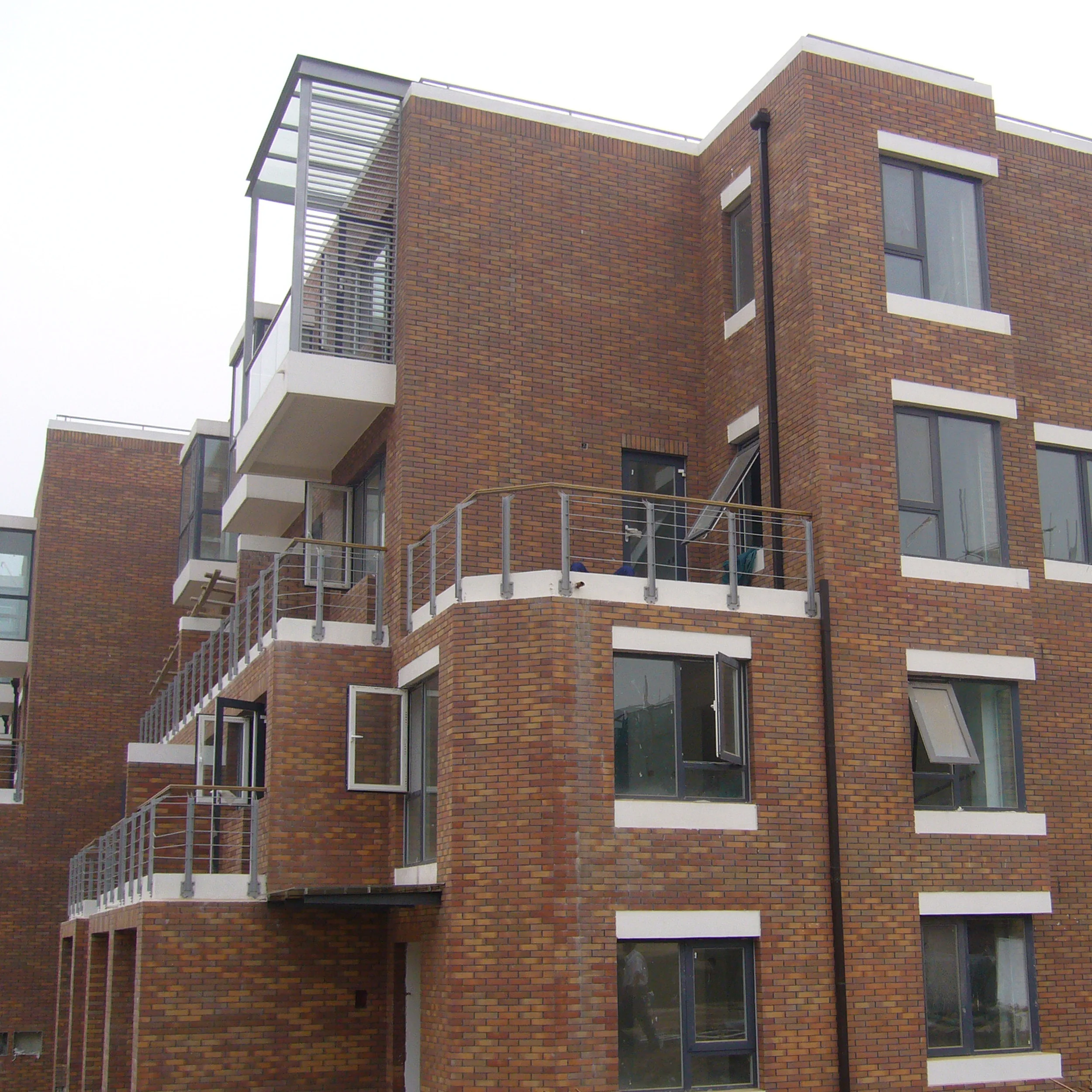 Modern Chinese Decorative Reclaimed Ceramic Wall Tiles Thin Face Bricks Cladding Slip Matte Finish Square Exterior Panels