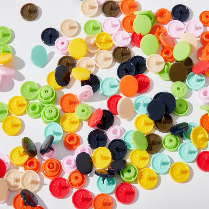 Wholesale Hot Sale Shank Button Round Plastic Snap Button For Clothing
