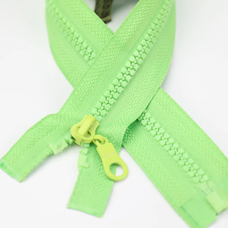 Plastic jacket zipper No 5 Open End Resin zipper Customized Size and Puller by the manufacturer
