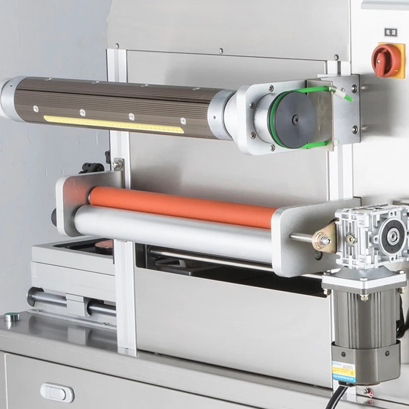 Automatical  thermoforming vacuum machine Food Tray Sealer Machine Tray Sealing