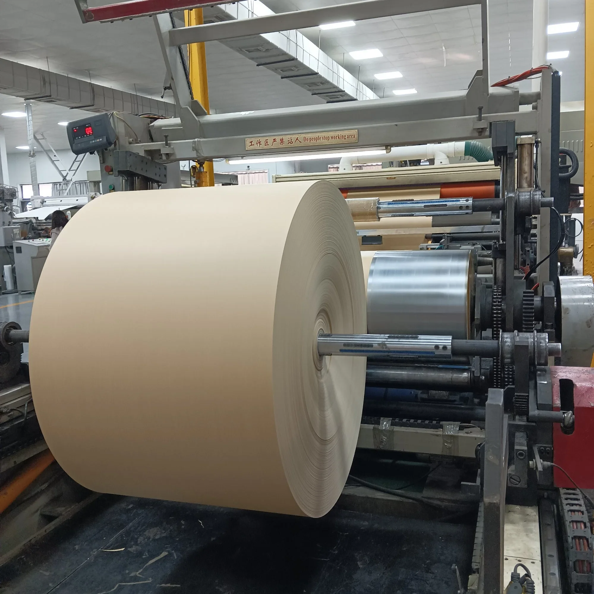 One Side PE Coated Paper 85gsm Food Grade Contact Grease Oil Water Repellent Brown PE Coated Kraft Paper Rolls Sheets