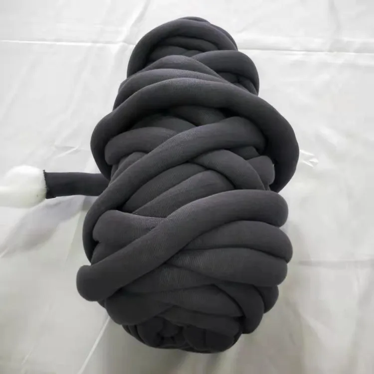 Factory good quality Bulk dyed polyester cotton chunky knitting yarn