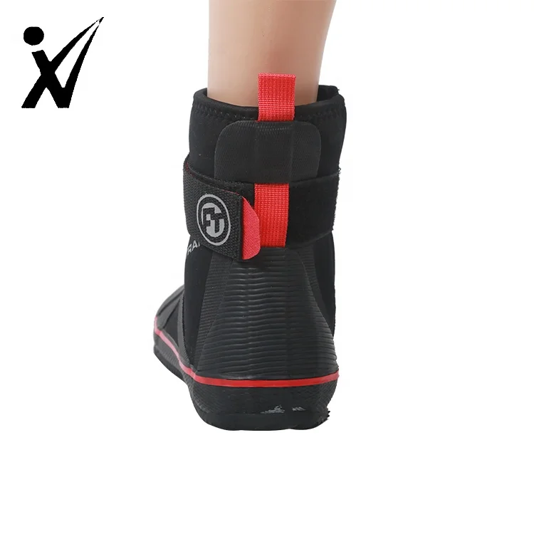 Factory Wholesale  Waterproof OEM Customized Vulcanized Shoes 5mm Water Sports Beach Volleyball Scuba  Surfing Diving Boots