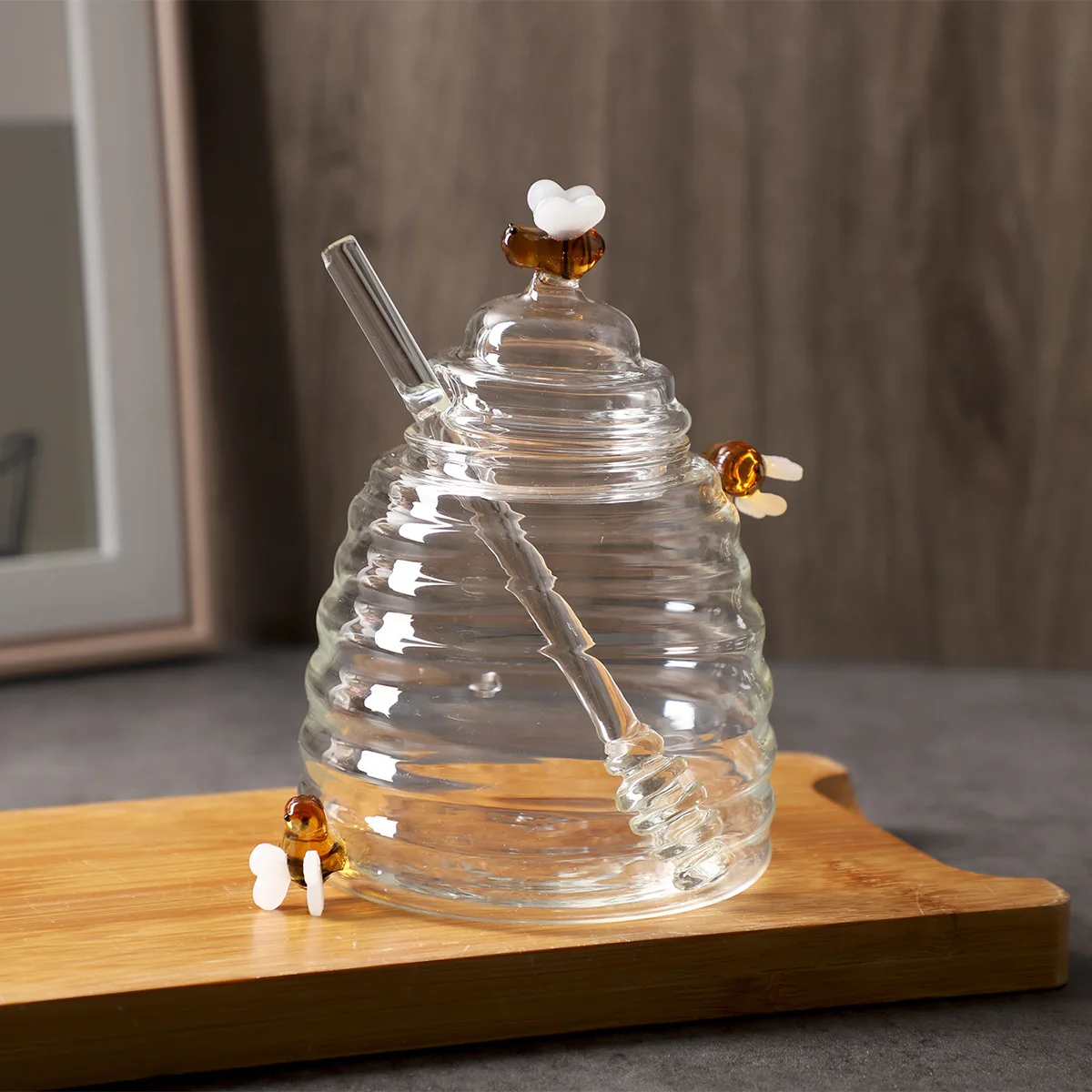 39Years Production Bee Shaped High Borosilicate Glass Honey Container 500ml Glass Honey Jar