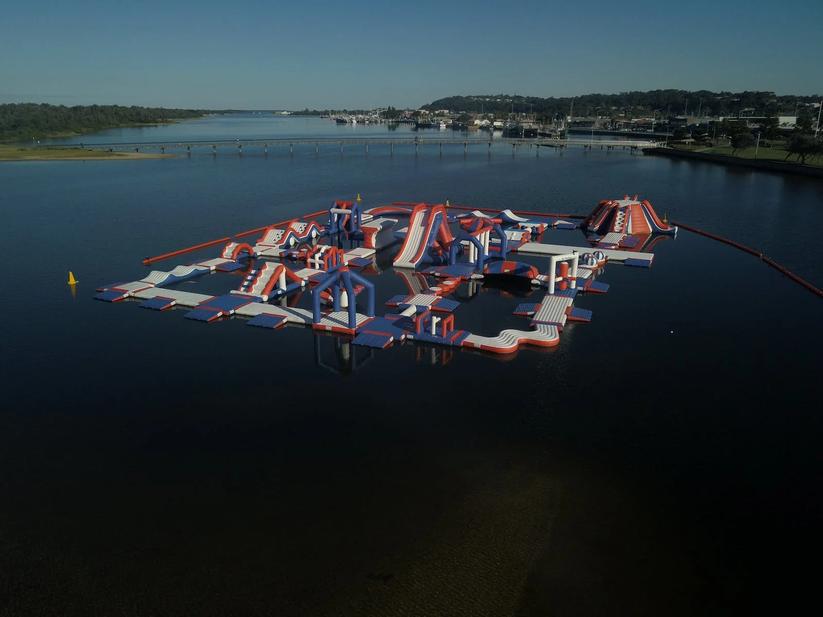 Коммерческий надувной аквапарк морской плавающая водная площадка с индивидуальным дизайном