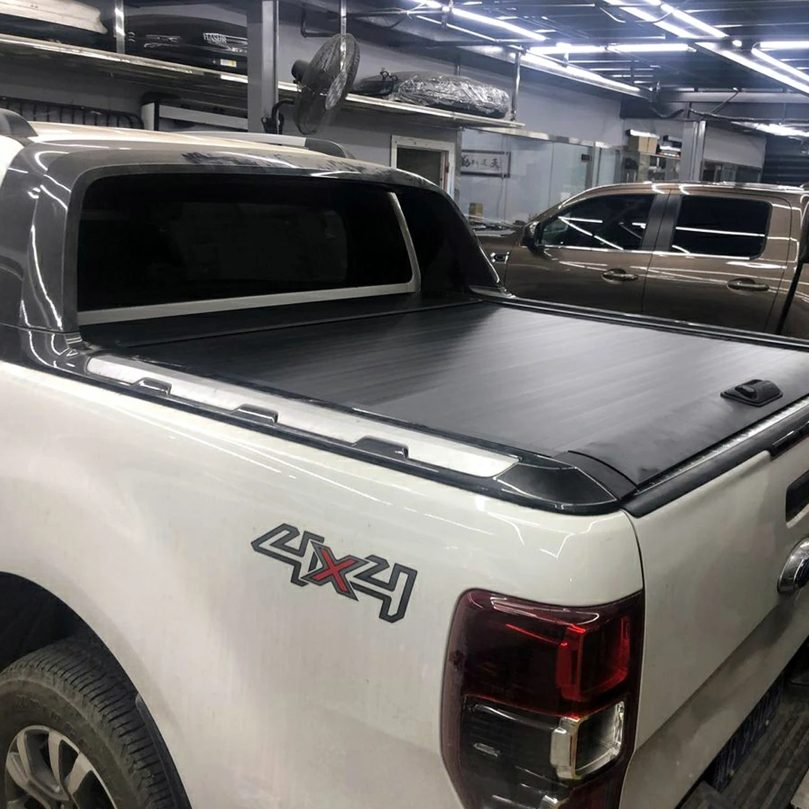 Cheap Factory Price Sleek Design Cover Enhanced Truck Bed Tonneau Style For mitsubishi triton truck canopy