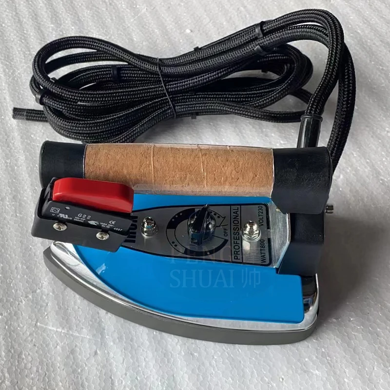 ST9000  Electric Steam Iron Steam Pressing Iron Box For Laundry STB200