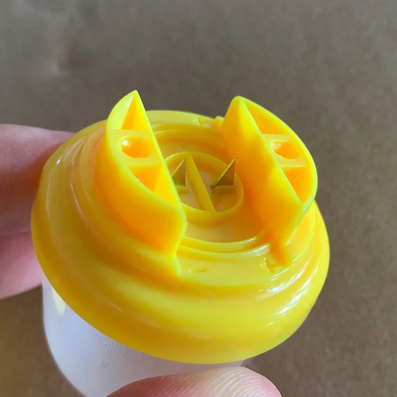 bis approval 1.8W Waterproof  LED Poultry Bulb for For farm cages Broiler Breeder   growing