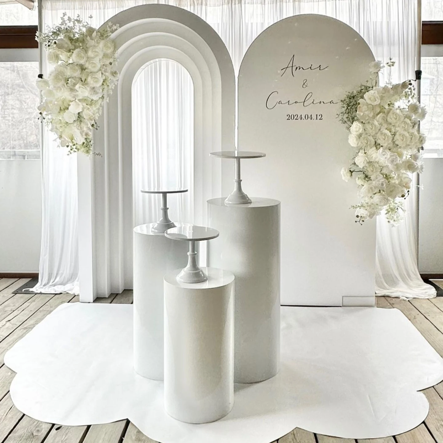 pedestal cylinder stands shop wedding gold clear round acrylic flower display cake white plinth stand with backdrop for parties