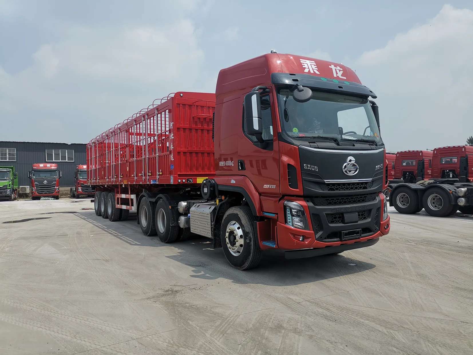 Factory direct supply New Chinese Dongfeng Chenglong 420hp H5 tractor Truck Euro3 Diesel heavy Truck trailer head