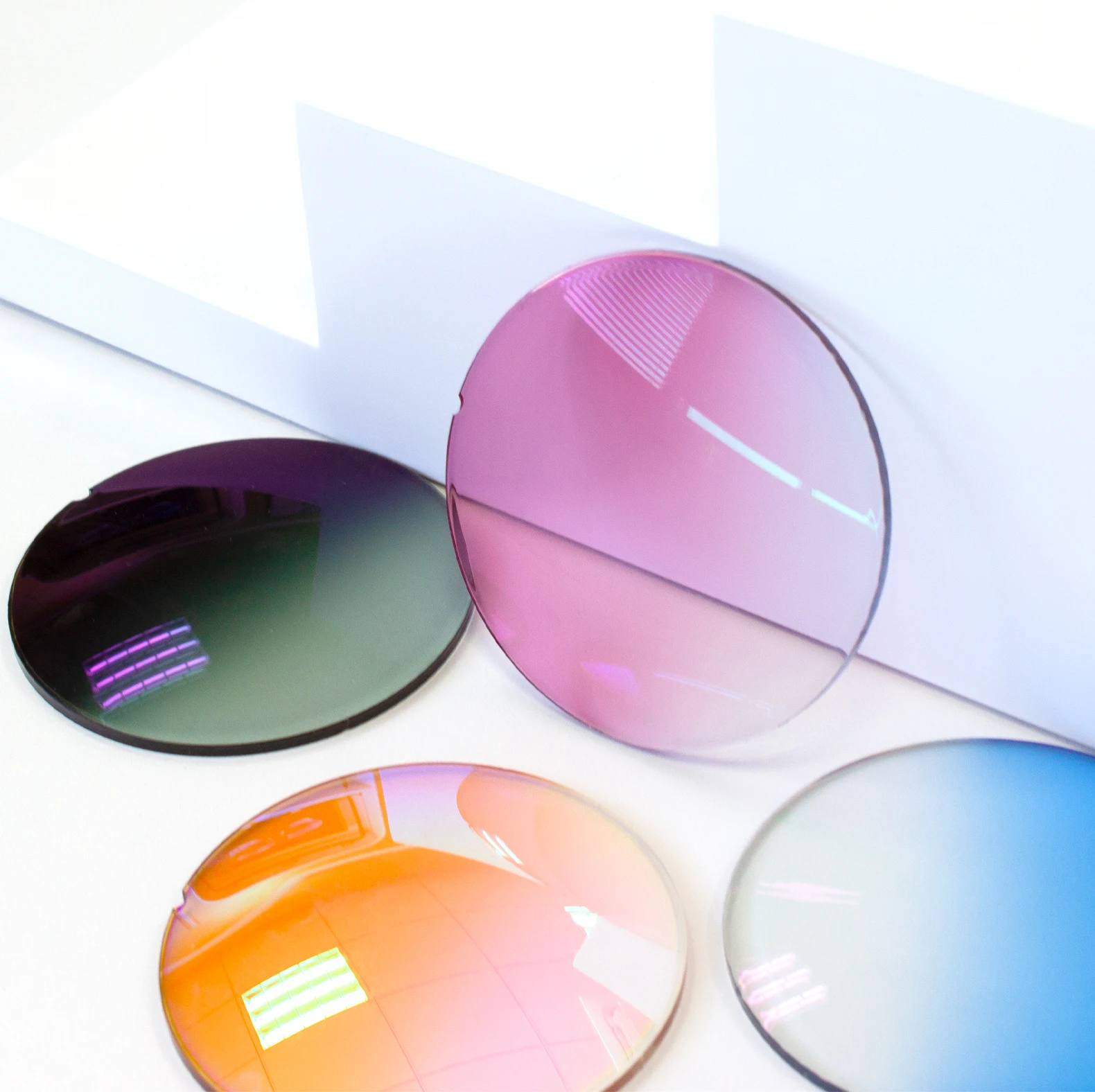 FUYUANDA Photochromic Sunglasses Lens MR-8 Photo Pink/Blue/Purple/Yellow Single Vision Optical Lens Resin Multicolor Lens