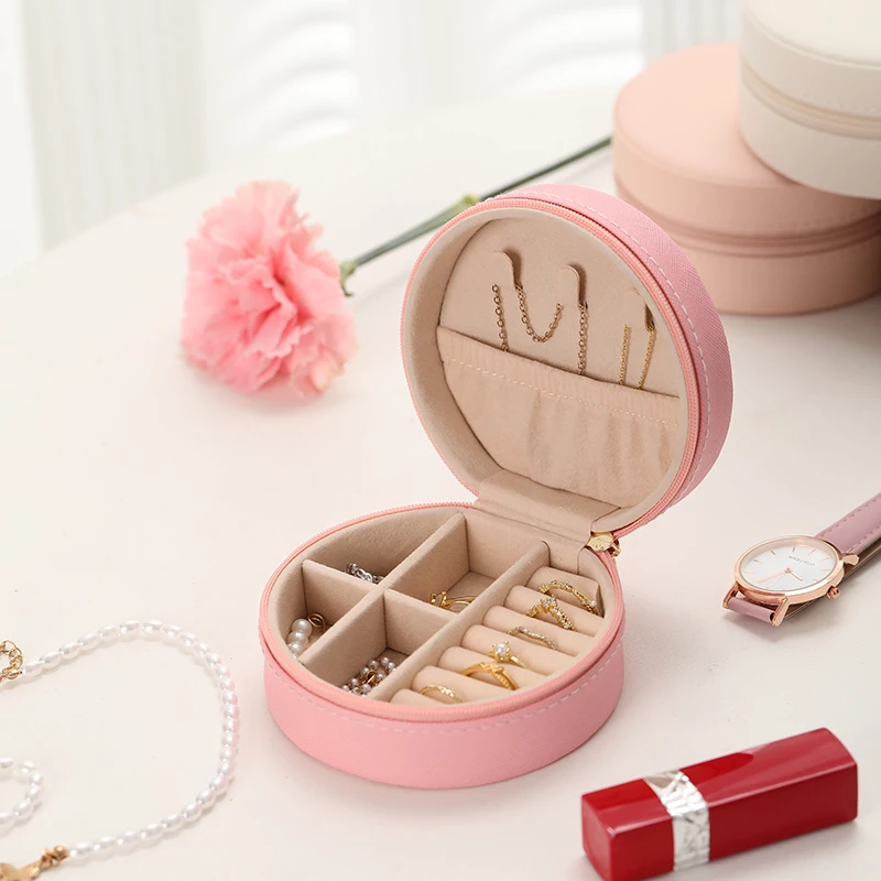 2023 New luxury gift packaging box wholesale round pink jewelry storage box customized white pu leather jewelry packing box