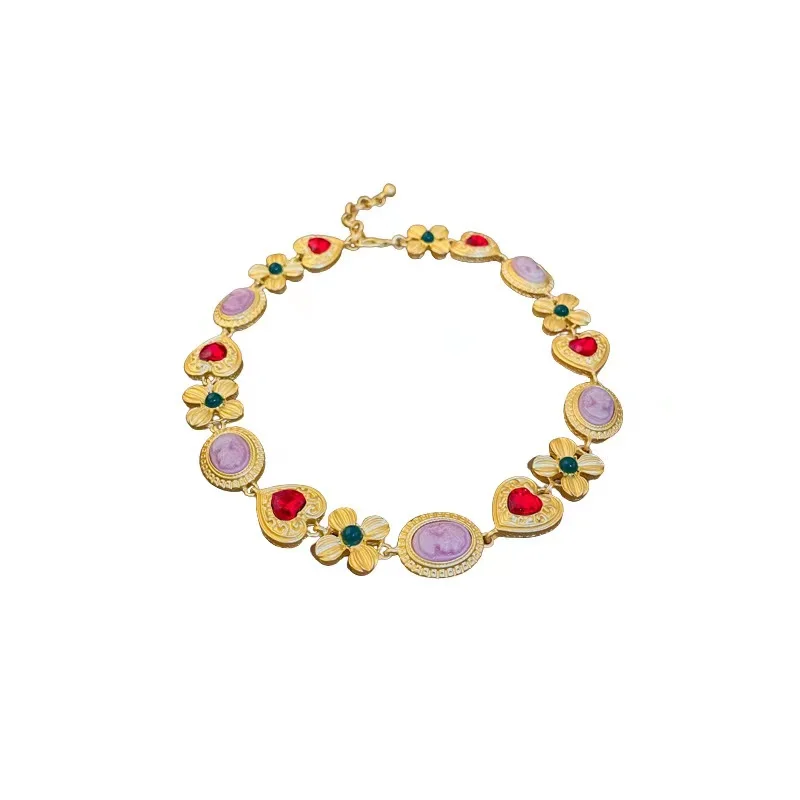 Medieval Rhinestone Flower Heart Drop Necklace 2022 NEW VINTAGE Palace Temperament Collar Chain Necklaces Female Jewelry Set