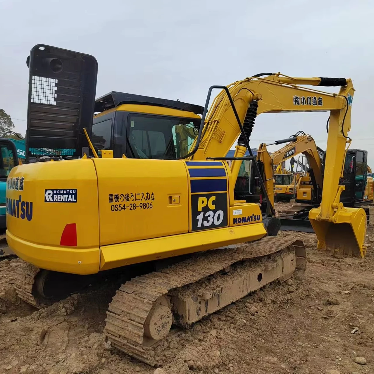 13 тонн гидравлический гусеничный экскаватор Komatsu PC 130 продажи