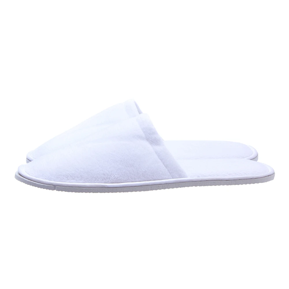 Customized star rated hotel slippers by the manufacturer, personalized travel size, and disposable hotel slippers with logo