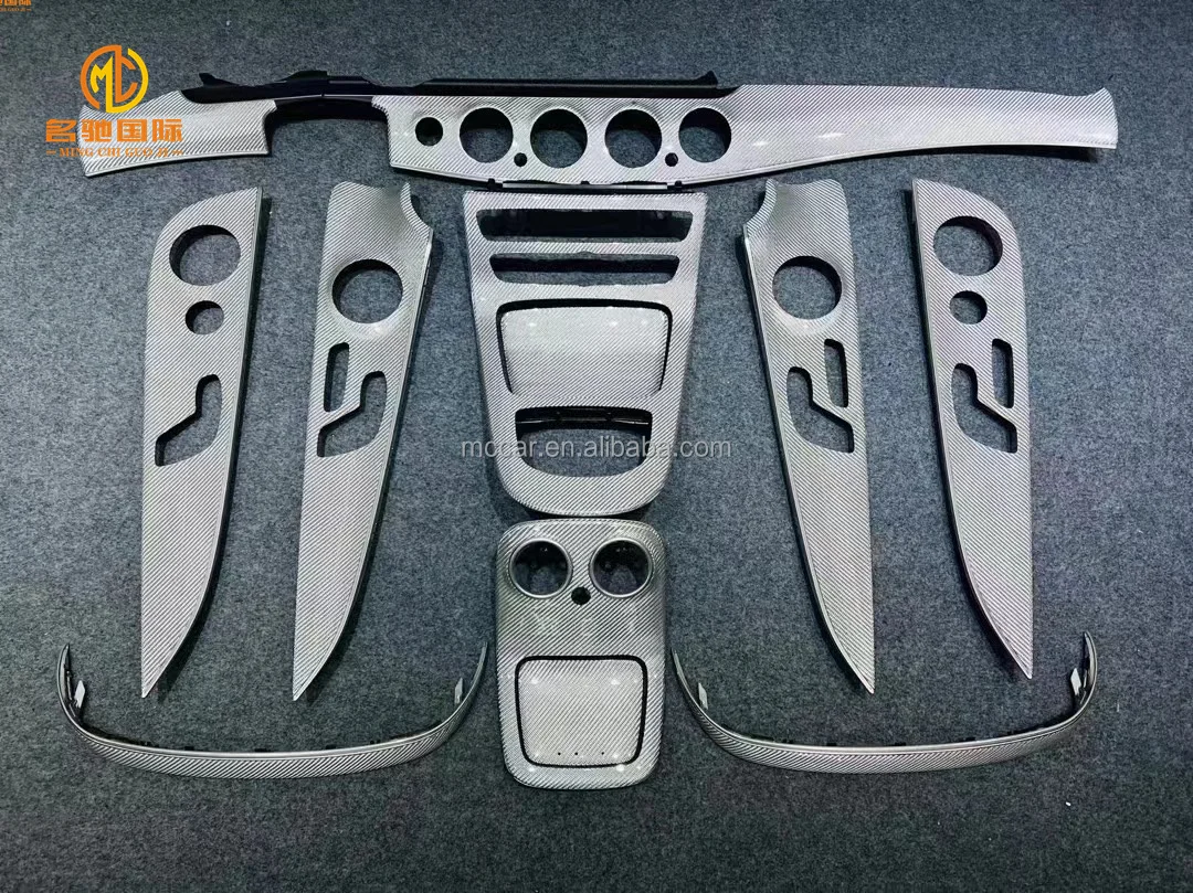 W213 Silver Carbon Fiber Interior for Mercedes Benz E300 E400 E63 W213 Automotive Interior