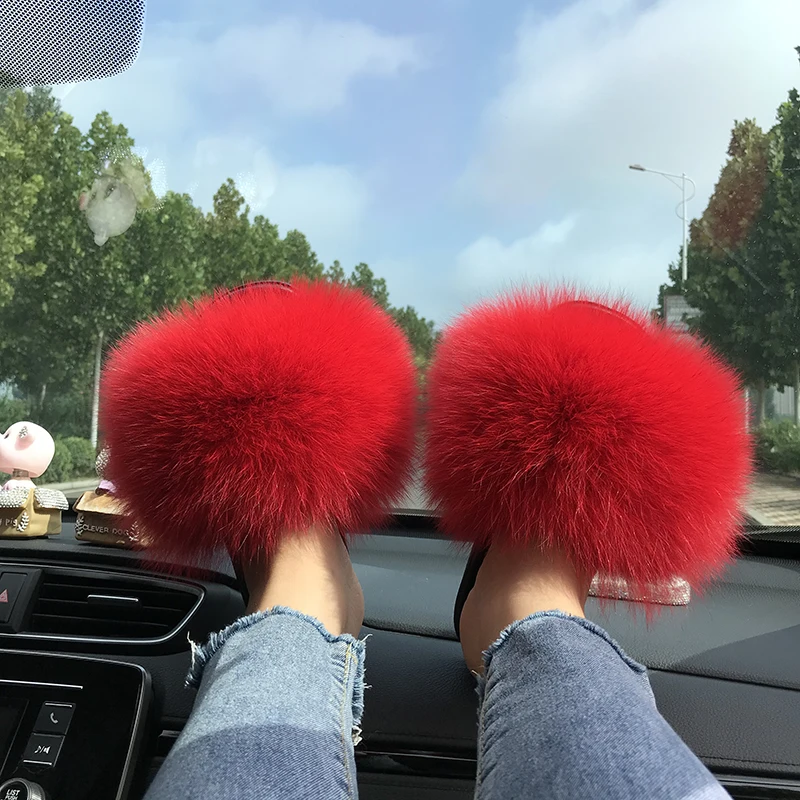 2022 Wholesale Design Fluffy Fox Fur Indoor Slippers Brown Raccoon Furry Real Fur Slides for Women with Logo