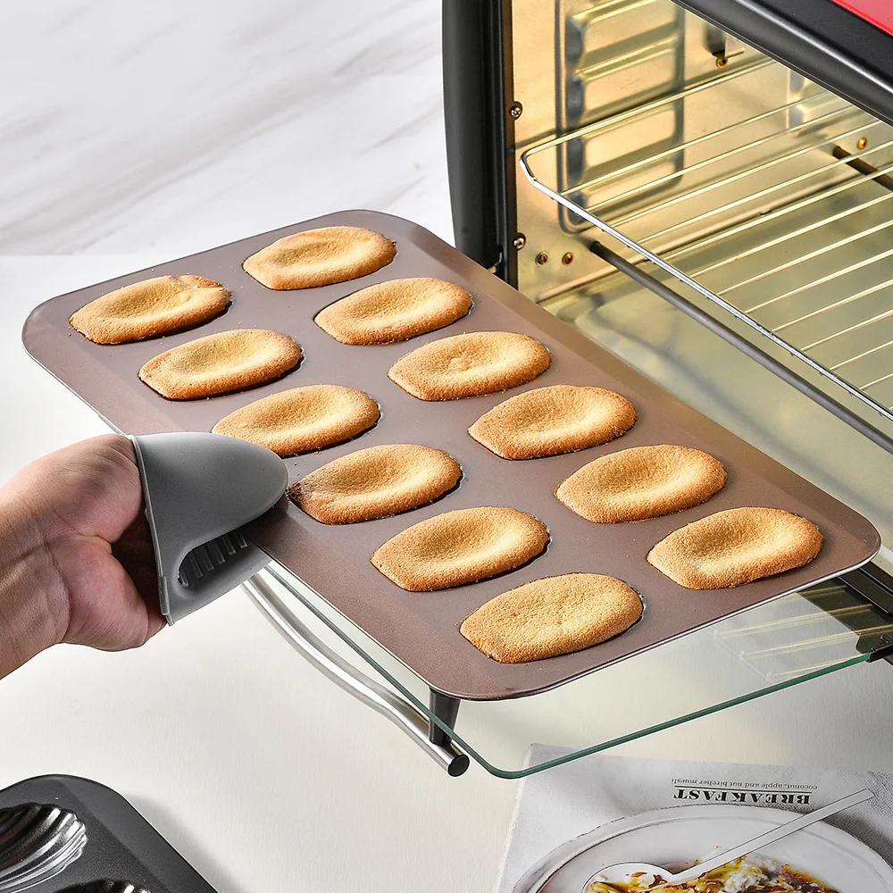 12-cavity Heavy Duty Nonstick Carbon Steel Shell shaped Madeleine Mold Cake Baking Pan Cookie Tray for oven