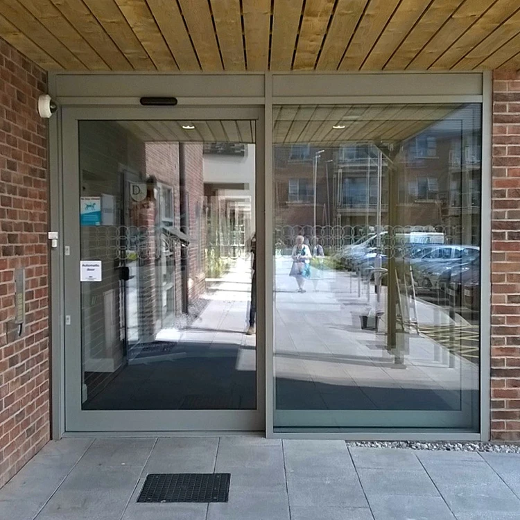 Security Automatic Sliding Doors Graphic Design Closet Doors for Homes Exterior Patio Aluminum Framed Glass Modern Supermarket