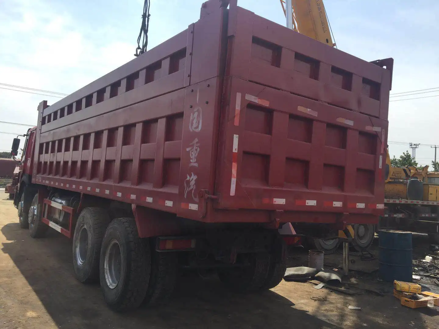 Подержанные машины отличное состояние Подержанный самосвал Sinotruk HOWO 6x6 Самосвал Для Африки