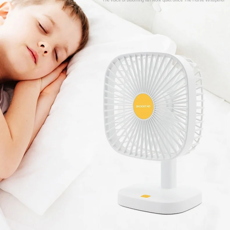 2021 Best Summer Companion New Portable Desktop Cooling Fan with USB Cable as Gift in Stock