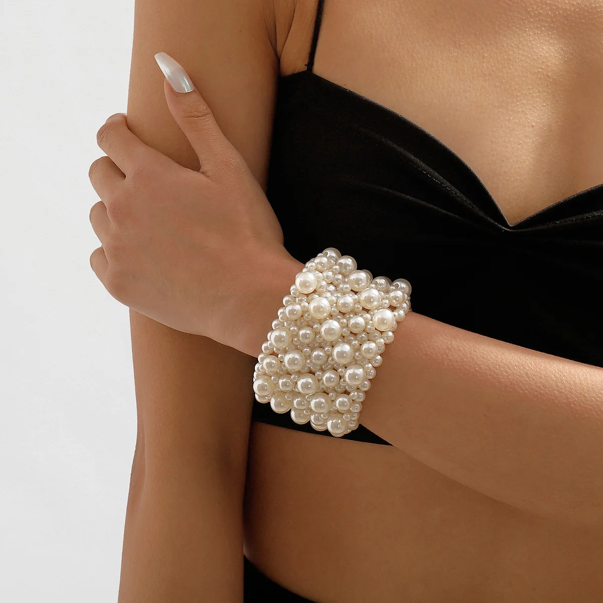 2024 Vintage Jewelry White Pearl Bracelet Ladies Multi Layers Baroque Pearl Beaded Bracelet For Gift