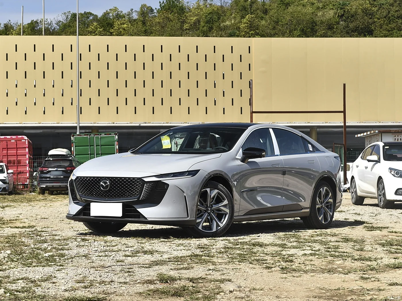 The Latest Listings Changan Mazda Ez-6 Extended Range Pure Electric Vehicles Made in China Good Price