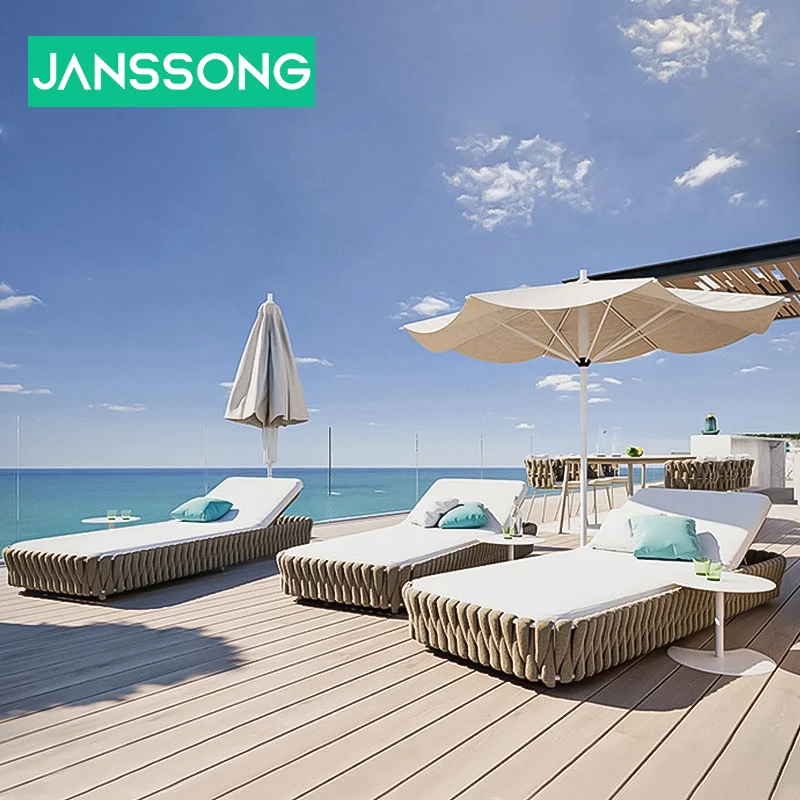Unique Sun bed For Outdoor Pool And Home Bar Beach Sun Loungers Zero Gravity Foldable Sun Lounger