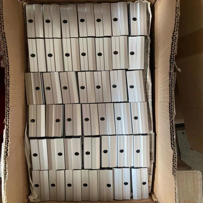 2022 New Quality Unique Aluminum Solar Mounting Pv Thin Film End Clamp