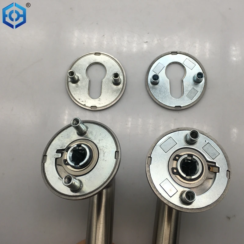 Stainless Steel Modern Magnetic Door Handle On Magnetic Round Rose