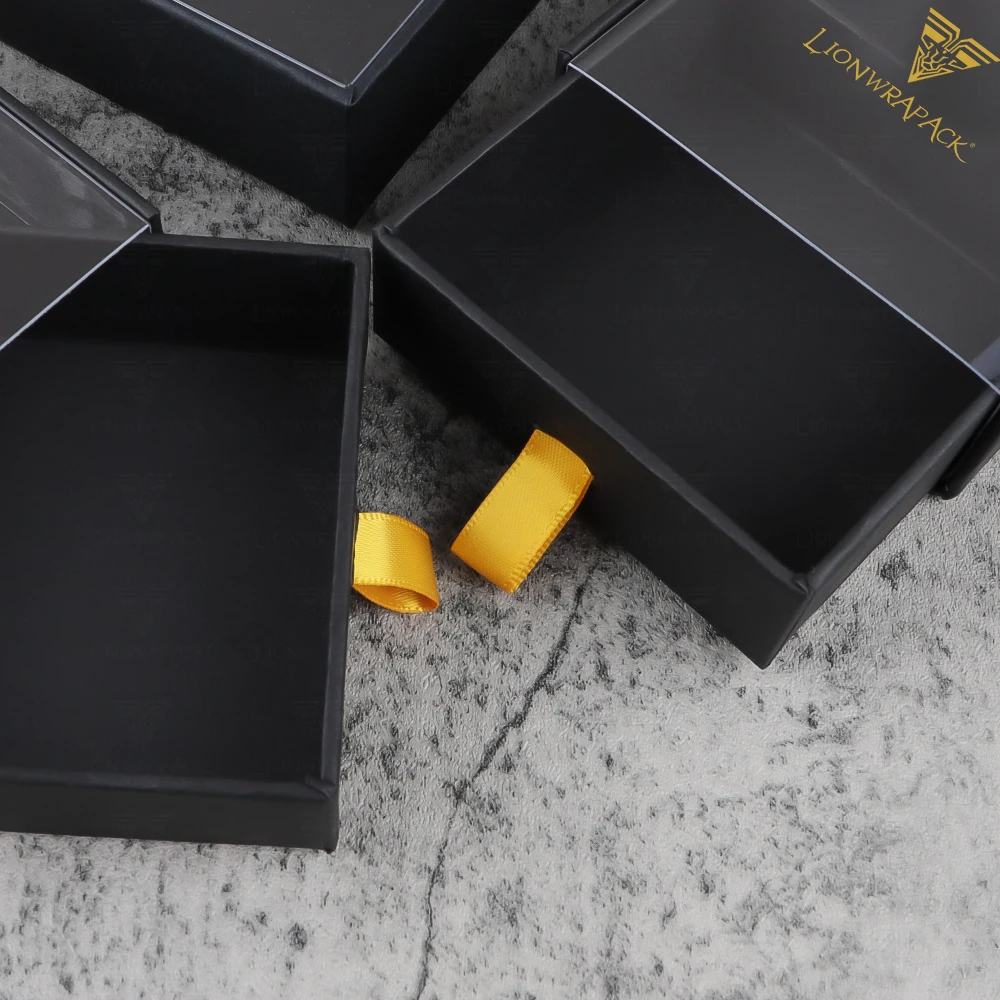 Lionwrapack Wholesale Custom Made Logo Rigid Sliding Drawer Boxes Fancy Gift Boxes Retail Boxes with Ribbon for Jewelry Storage