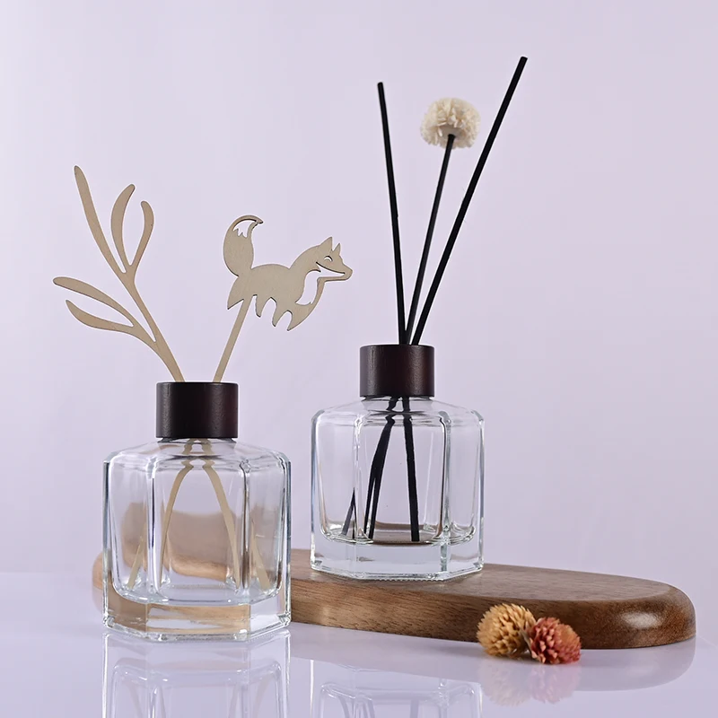 Refillable Aroma Oil Bottle Reed Diffuser Sticks Air Freshener Perfume Glass Bottle With Wooden Cap