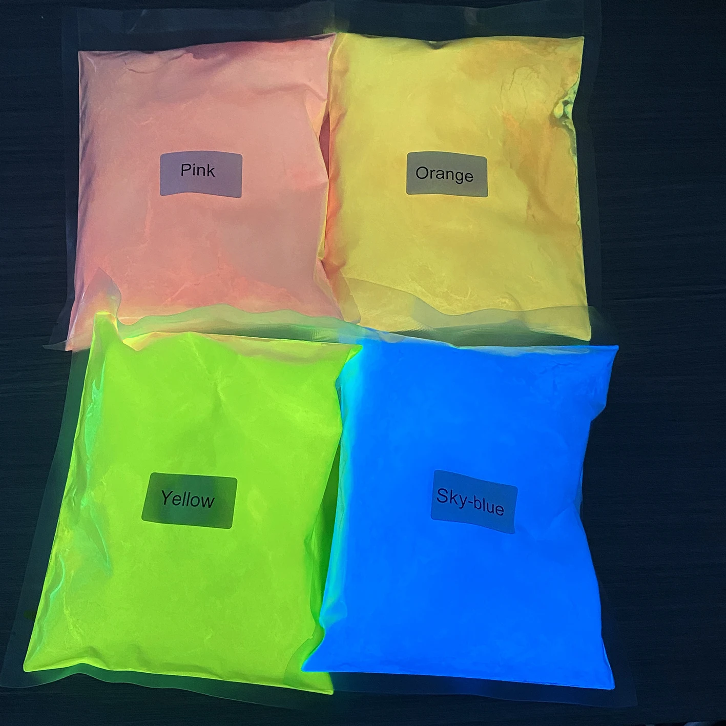 Wholesale 12 color pigment luminous pigment powder epoxy resin pigment glow in the dark acrylic nail powder fluorescent powder