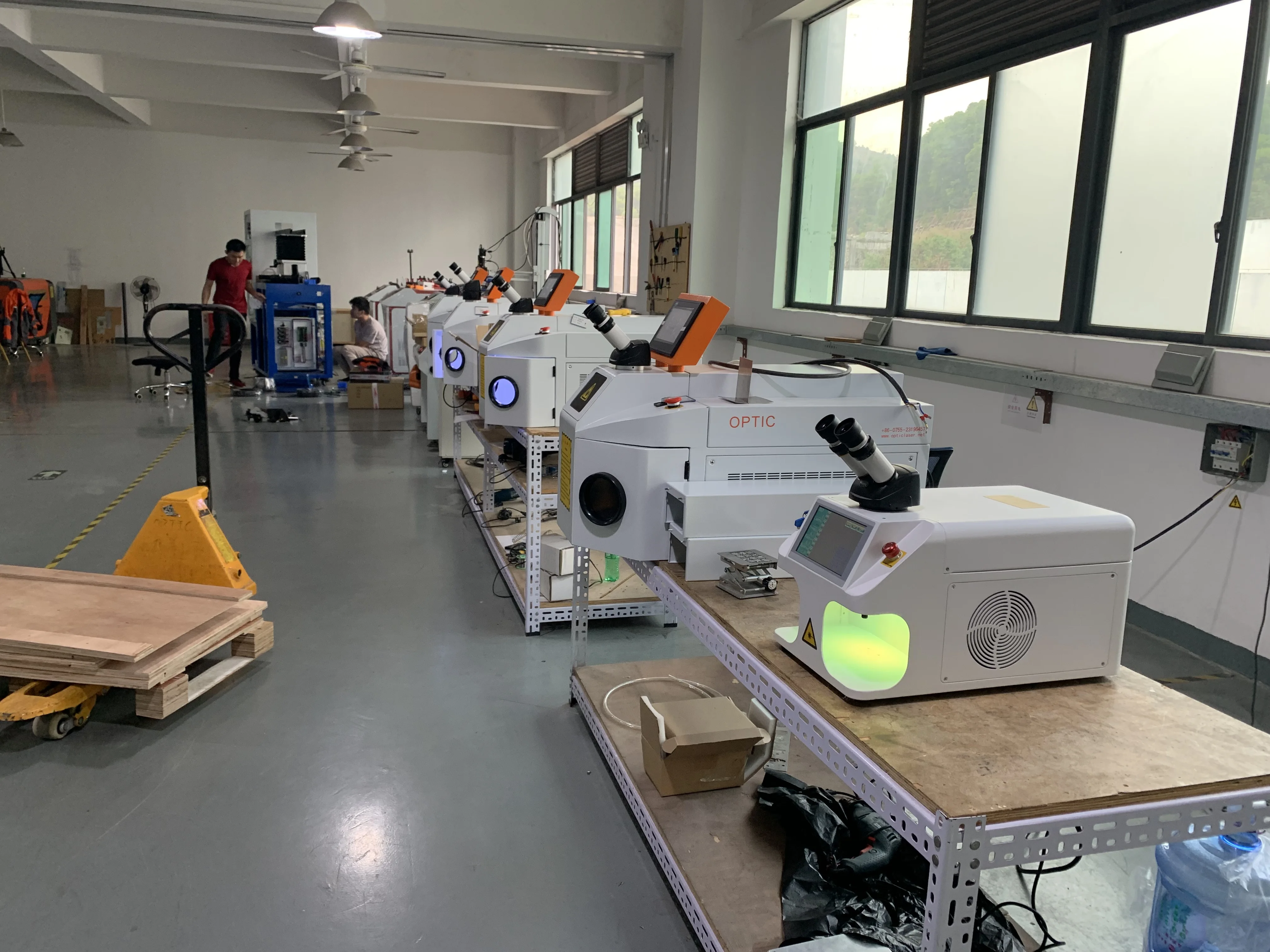 2024 mini  laser factory silver gold copper laser welding machine jewelry welding machine for Jewelry Repair