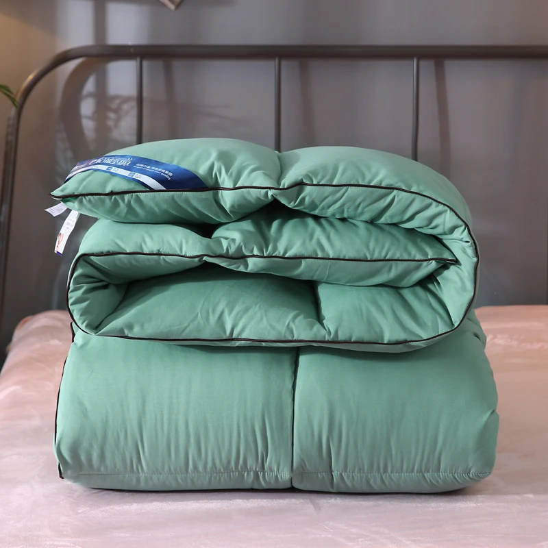 MOONZ New Arrival Graphene Warm Winter Comforter, Colorful Fashion Fluffy Luxurious Quilted Comforter