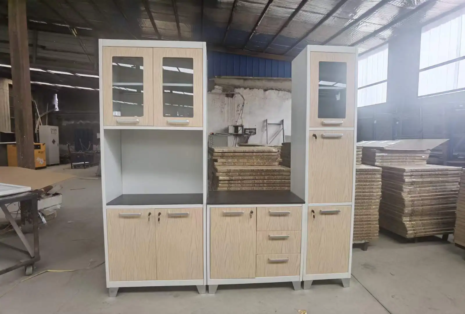 Distribute and Retail Steel Kitchen Cabinets with doors and shelves and drawers | steel kitchen units and cabinets