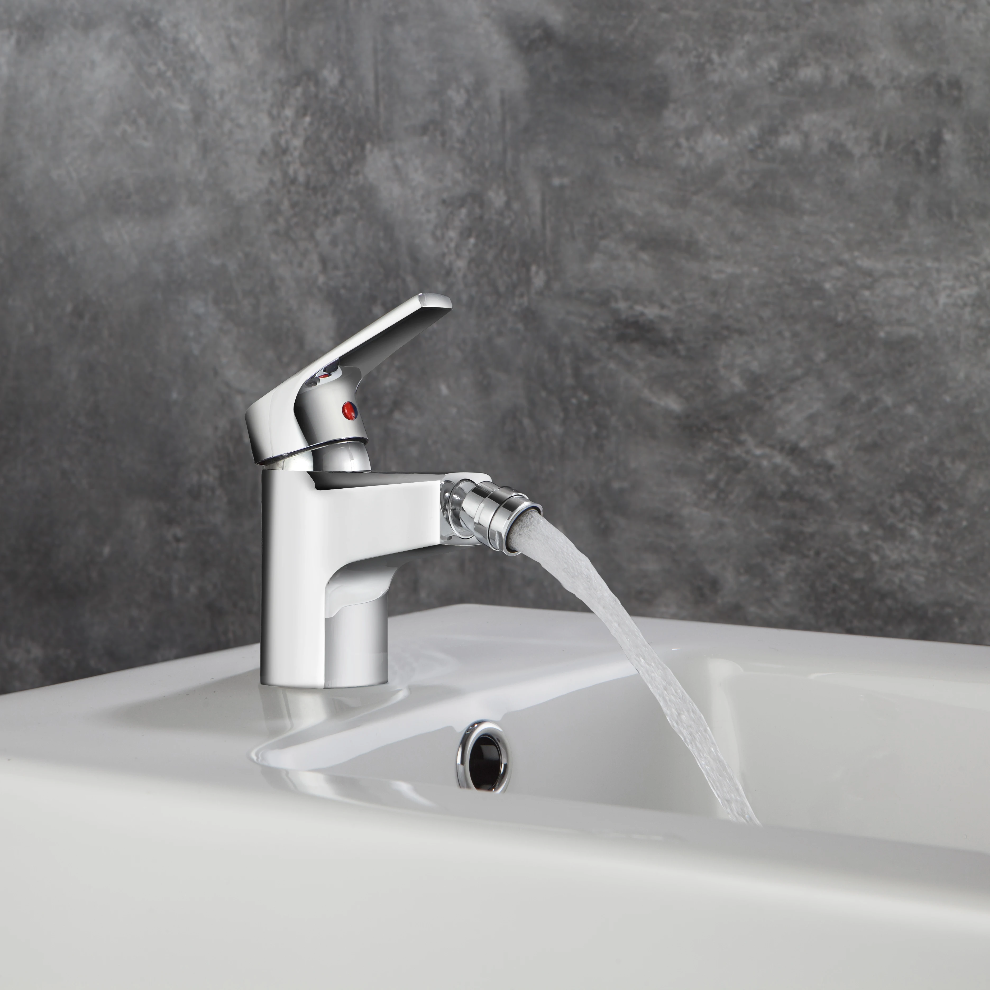 Набор смесителей для биде и туалета, кран холодной и горячей воды с одной ручкой, палубное крепление