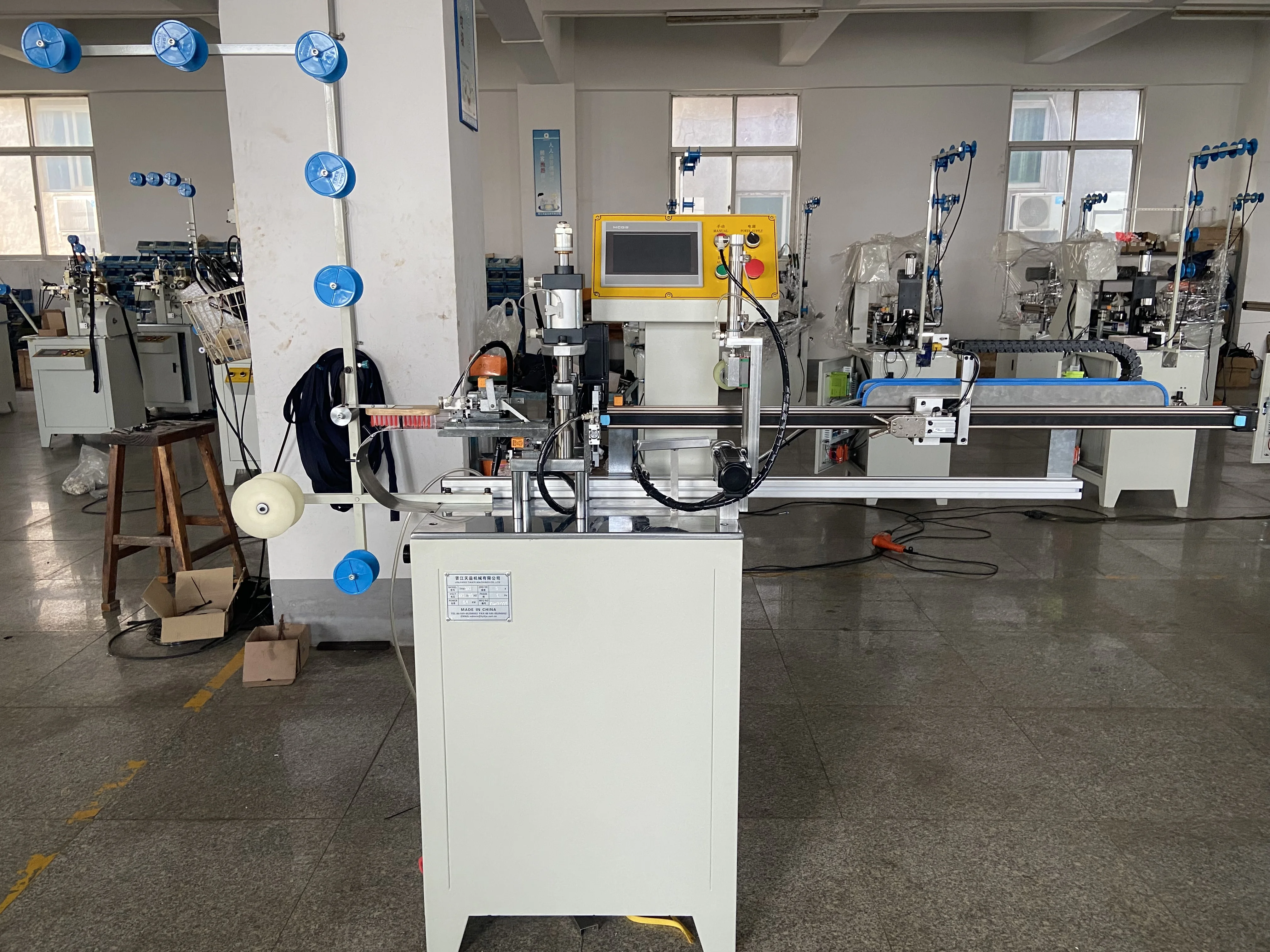 best china manufacturer clothes zipper machine custom auto aclinic cutting machine wholesale nylon zipper machines