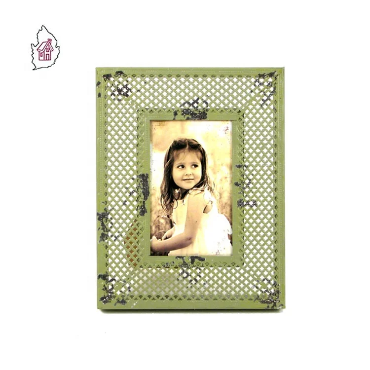 
Distressed Antique Retro Embossed Hollowed Out Metal Picture Frames A3 