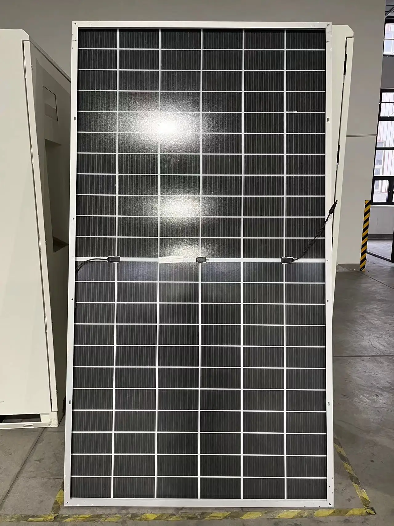 Best Quality HJT Bifacial Solar Panel 700w 710W 720W 730W MONO N Type 770W 780W 800W 210MM Double Glass