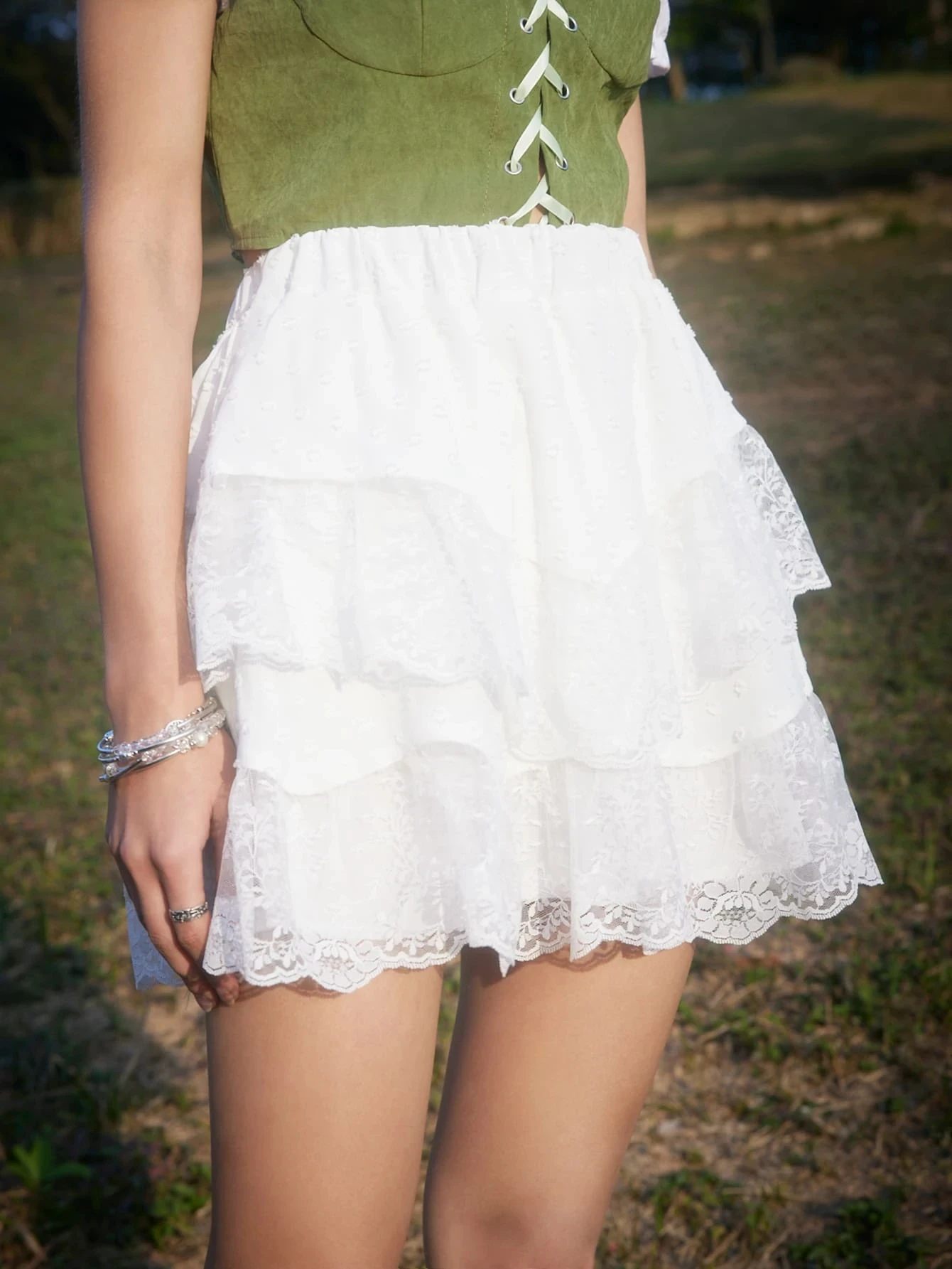 New Arrival White Contrast Lace Romantic Skirt Summer High Waist Good Quality Super Comfy Tiered Layer Short Skirt for Girls