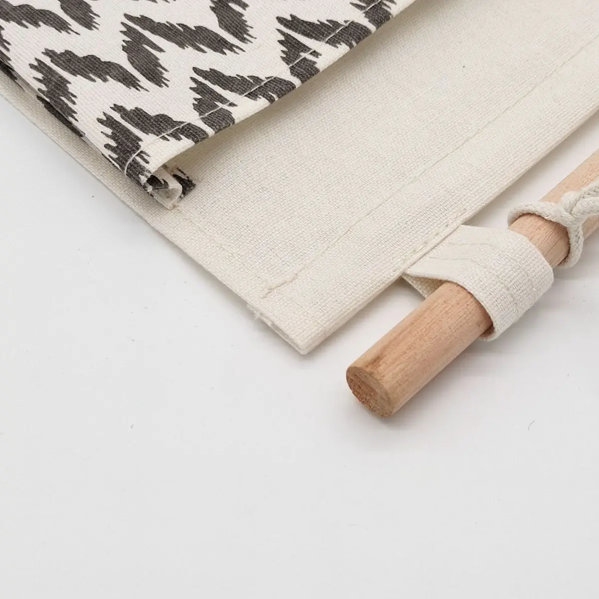 Yulin Jiafu Diaper Caddy 3 Pocket canvas Linen Cotton Fabric hanging wall pocket