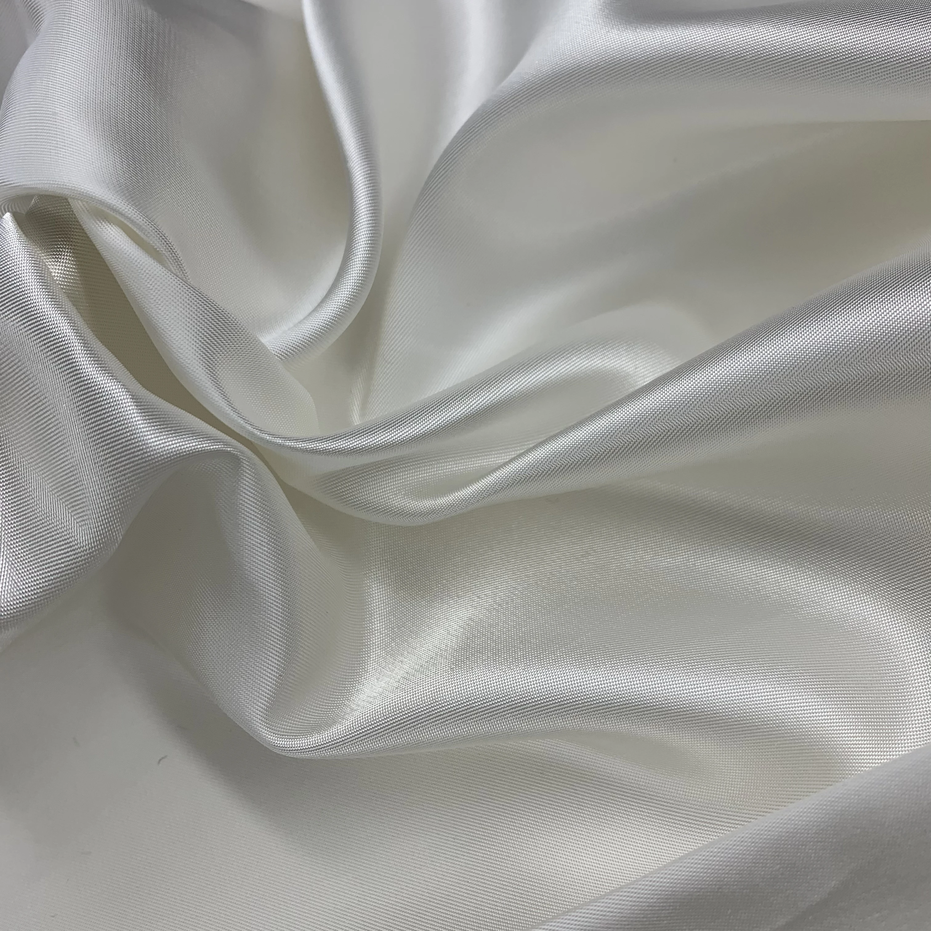 Whosale the most popular  woven 100% Viscose rayon Twill fabric for suit lining