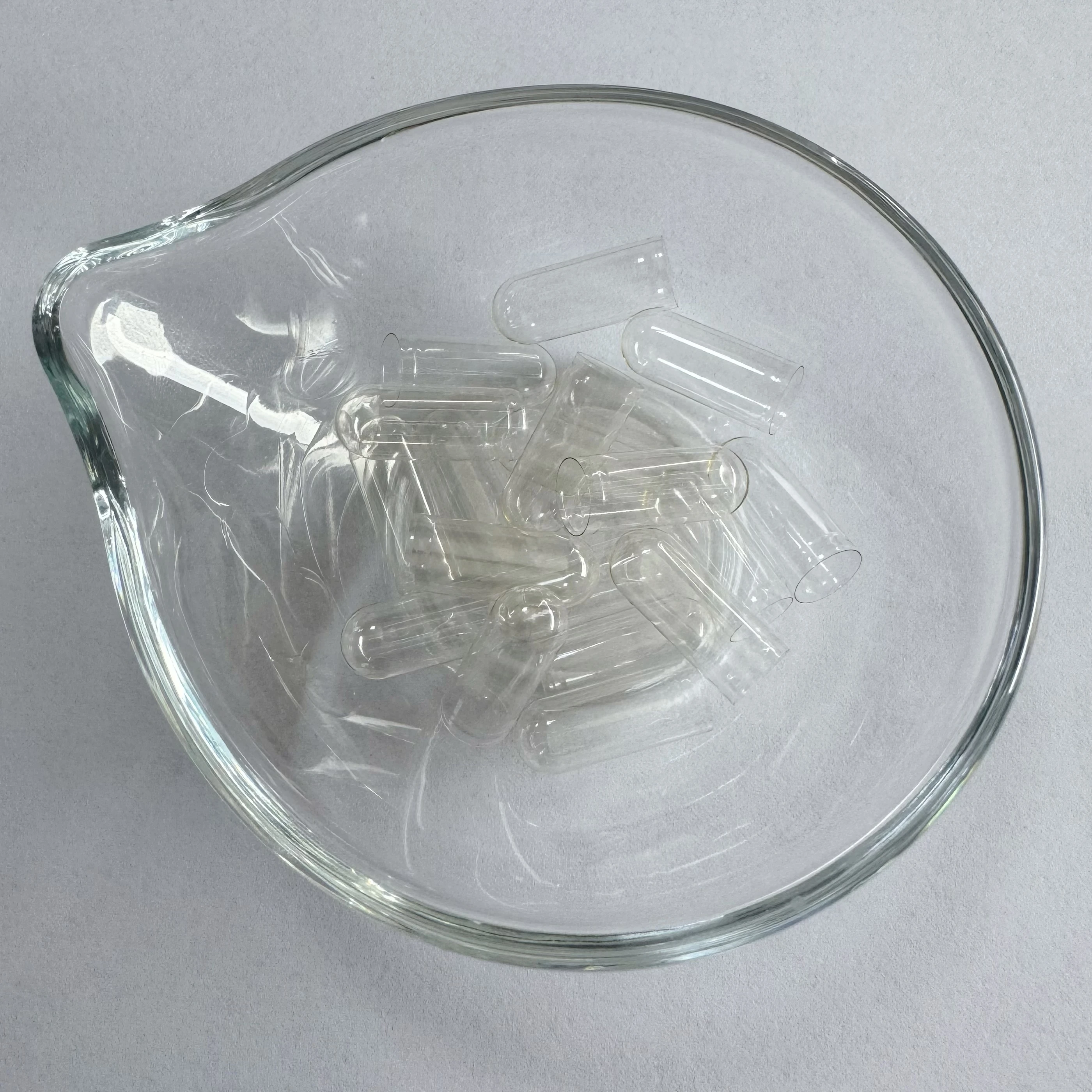 Separated White Red Black Part Empty Bone Capsules Filling Size 0 00 Hard Empty Gelatin Capsule Shells