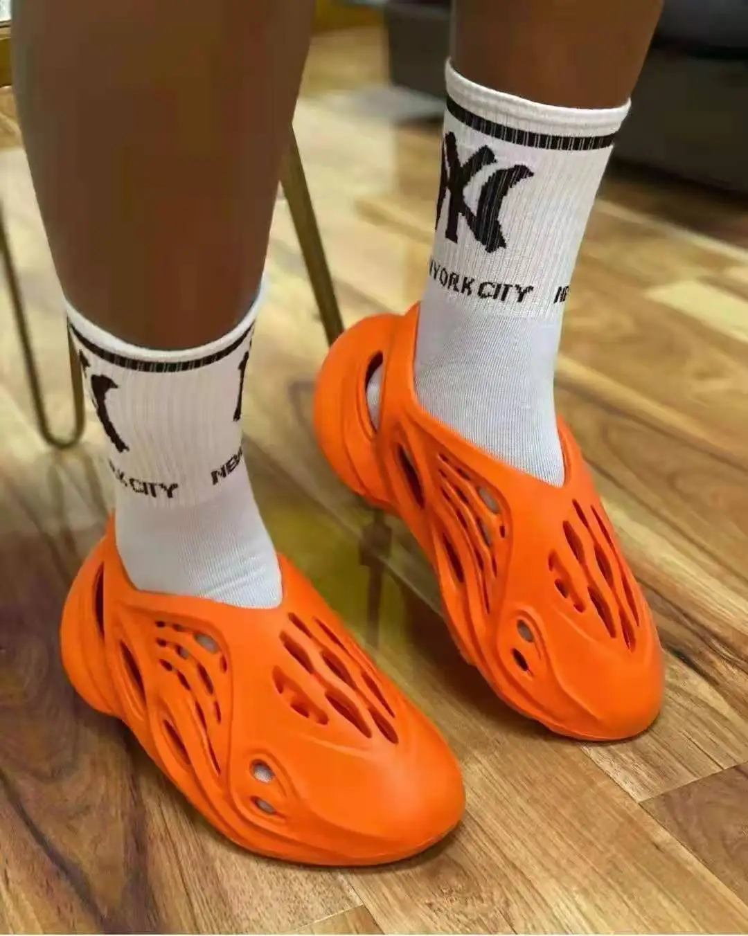 New Fashion Summer 2022 Trendy Colorful Unisex Plus Size Casual Shoes Women Flat Slippers Sandals