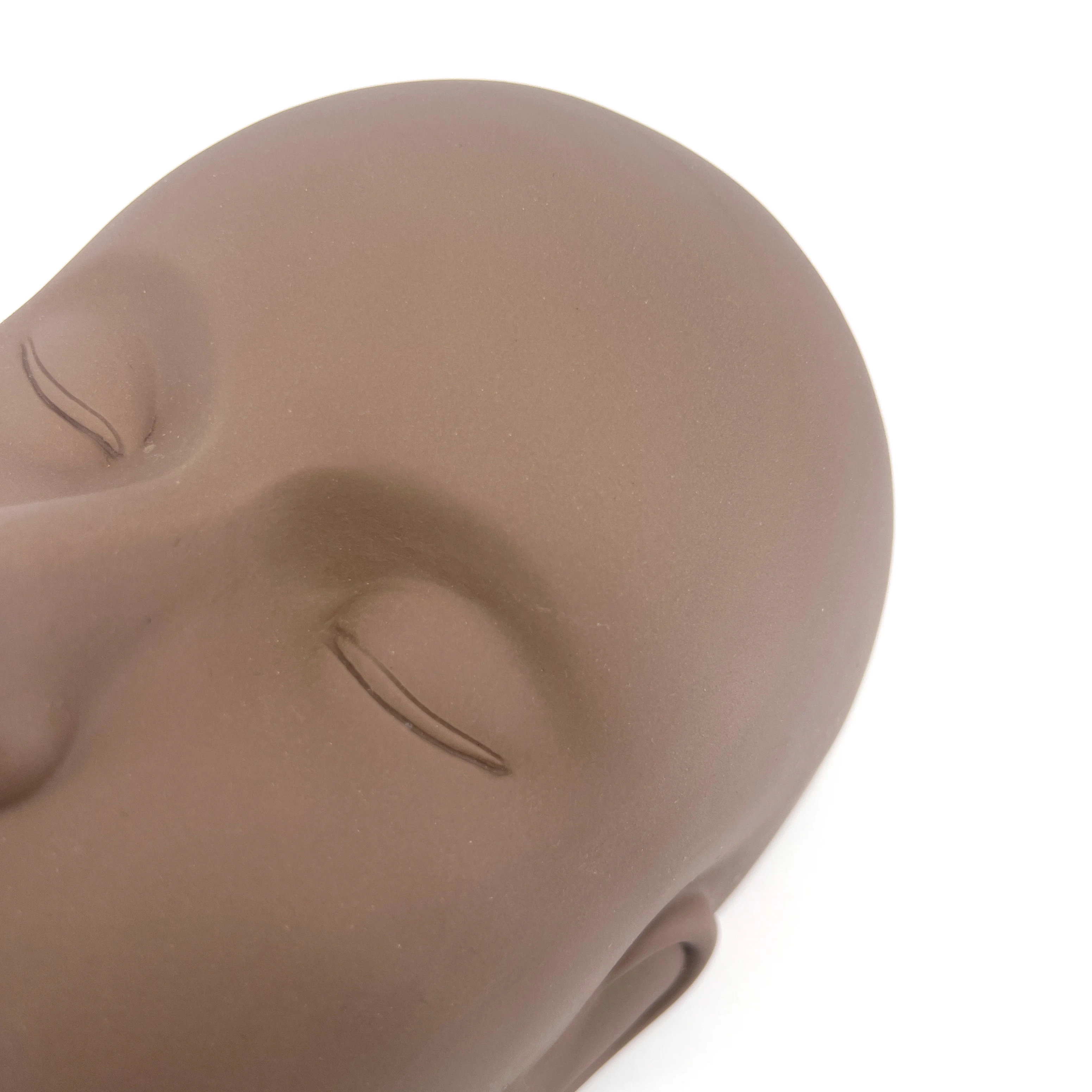 Wholesale Mannequin Head for Eyelash Extensions Black Mannequins Reusable with Self Adhesive Lash Strips Custom Colours