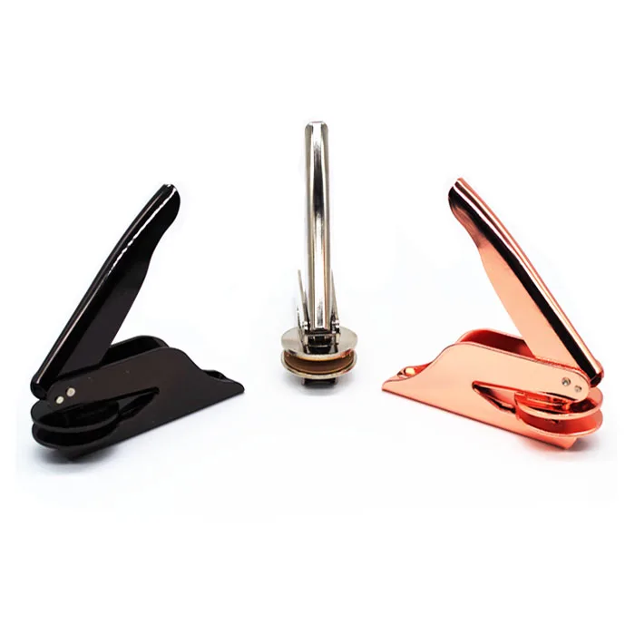 Фабричная оптовая продажа, индивидуальный значок для офиса и школы, тисненый штамп с логотипом для свадебного приглашения