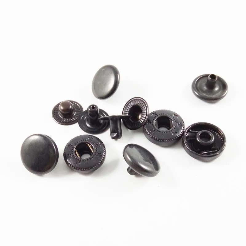 wholesale high quality platy flat round ring spring 4 parts snap fastener black button snap button for clothing garment coat