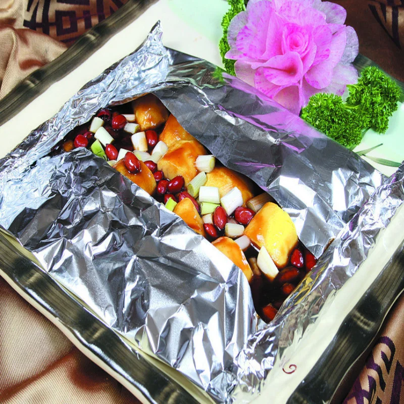 Kitchen use blister pack catering tin foil catering jumbo roll oven BBQ baking foil